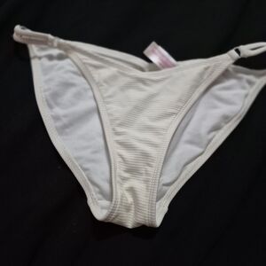 Junior's White Bikini Bottom Size M